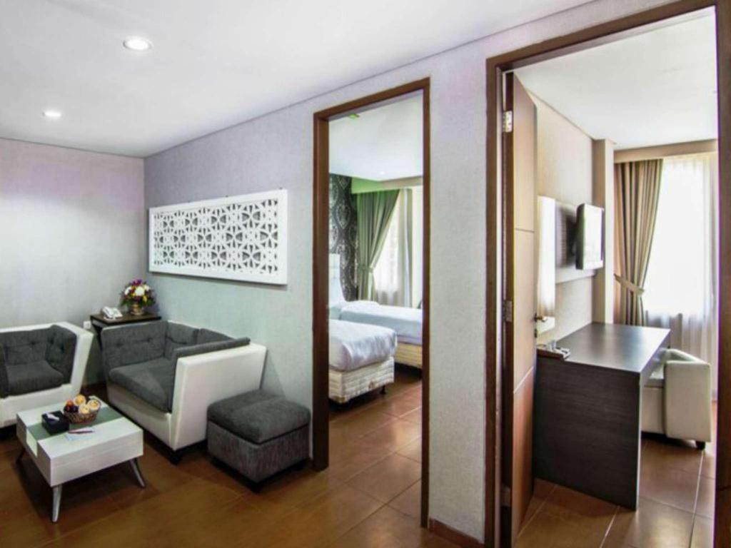 The Rizen Hotel Cisarua Εξωτερικό φωτογραφία