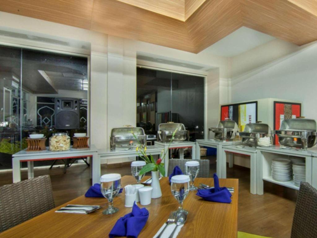 The Rizen Hotel Cisarua Εξωτερικό φωτογραφία