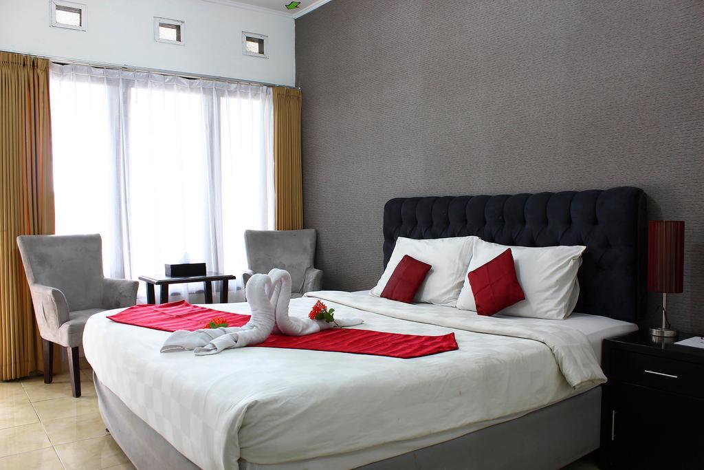 The Rizen Hotel Cisarua Εξωτερικό φωτογραφία