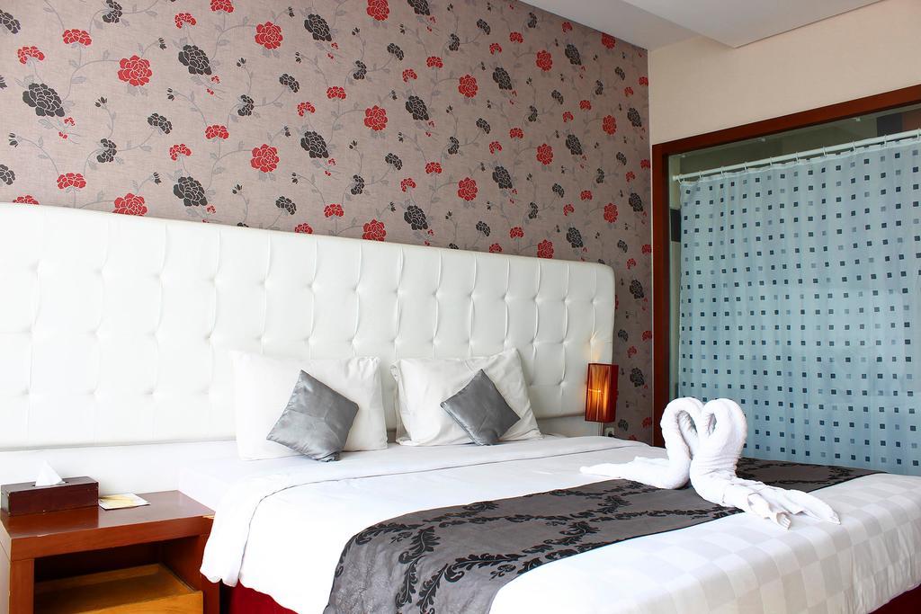 The Rizen Hotel Cisarua Εξωτερικό φωτογραφία